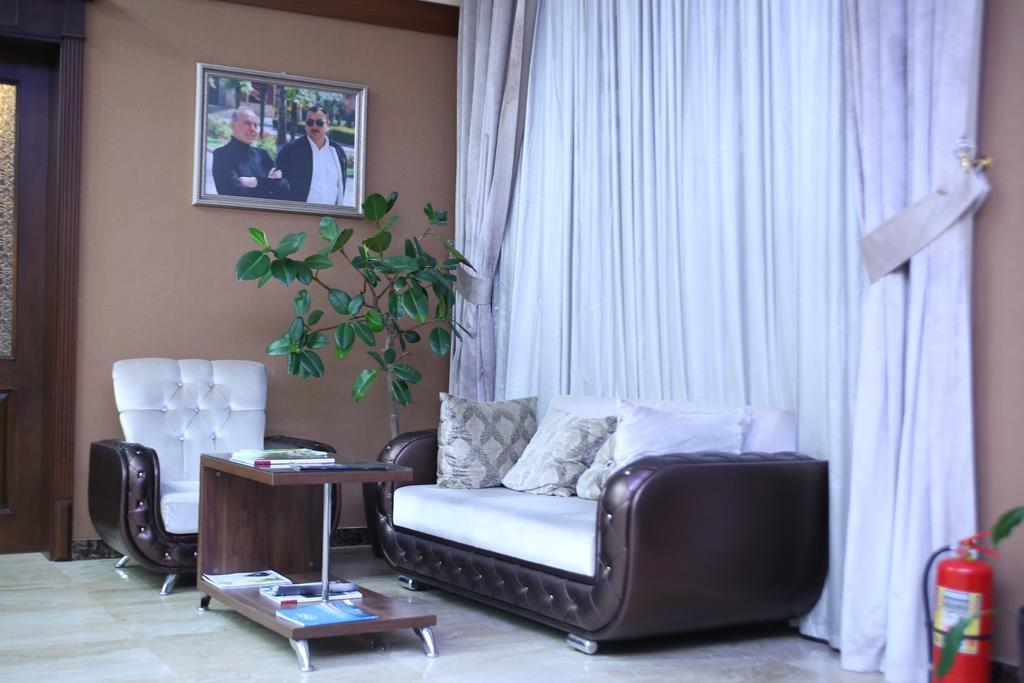 Ariva Hotel Baku Ngoại thất bức ảnh